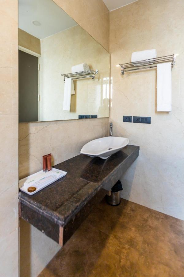 Mayur By Roomsinc Delhi Nova Deli Exterior foto